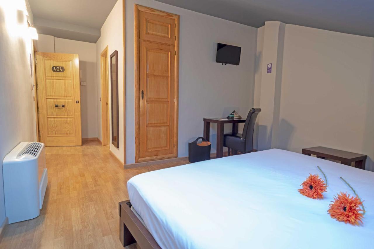 Hotel Alda Tordesillas Eksteriør bilde